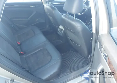 2014 Volkswagen Passat 2.0L Tdi Sel Premium из США, поврежденный, VIN 1VWCN7A38EC043181